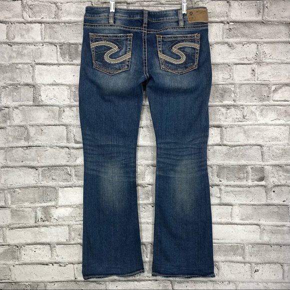 Silver Tuesday Women's 32 x 31 Bootcut Jeans Thick Stitch Embroidered Pockets - Picture 9 of 12